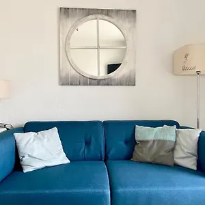  Appartement En Avec Piscine A France